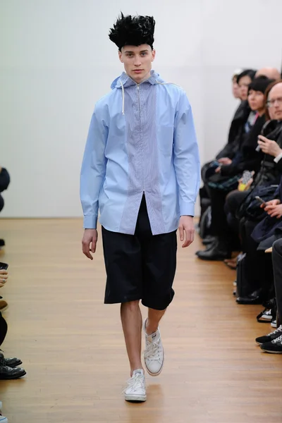 Look 33
